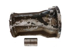 208S-01 - NP208 Transfer Case Gear Vendors Adapter W/Sleeve (Good Used)