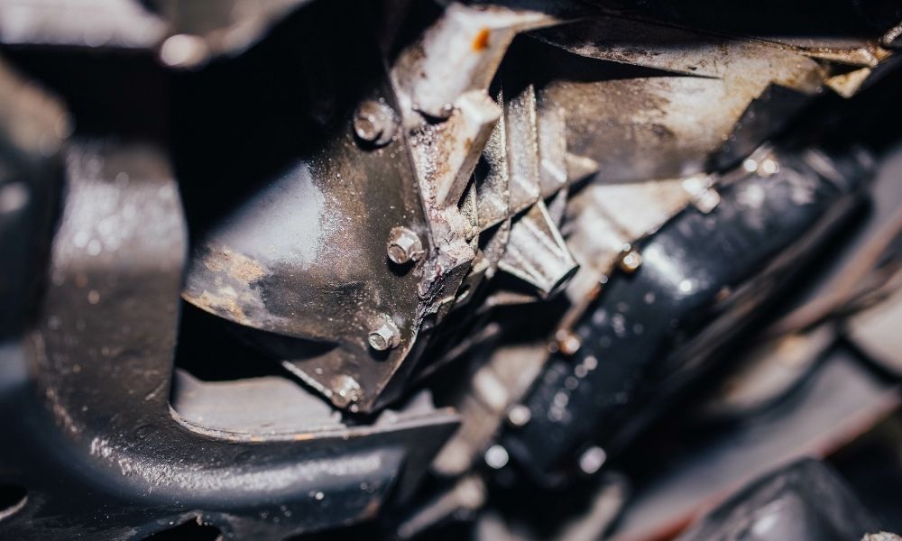 Types of Transmission Leaks and Their Causes